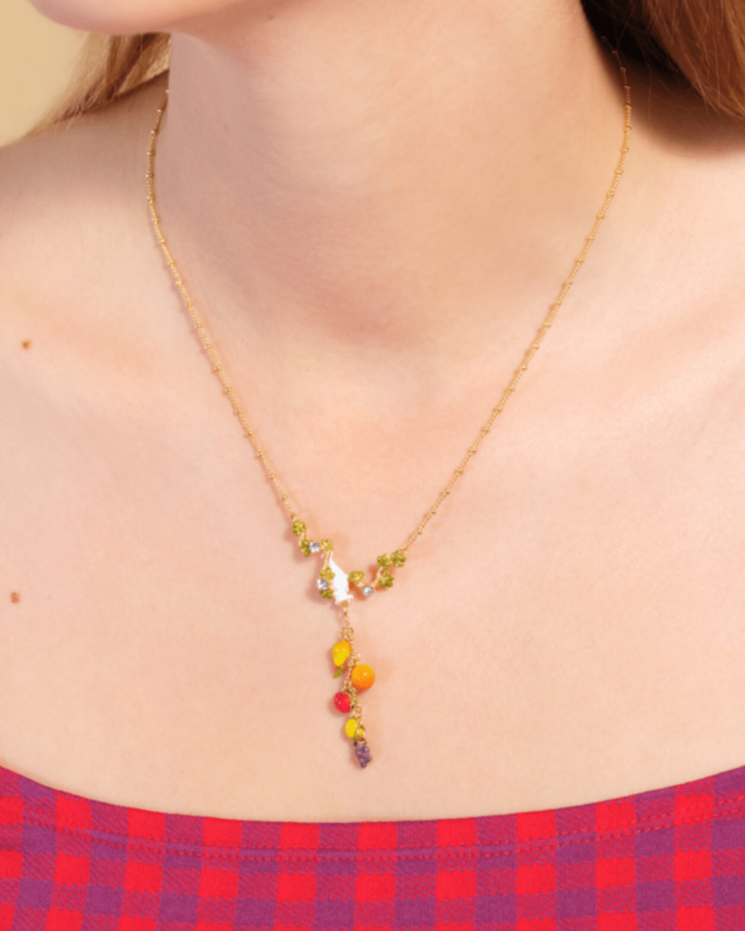 Amphora, Vine Leaves and Fruits Pendant Necklace